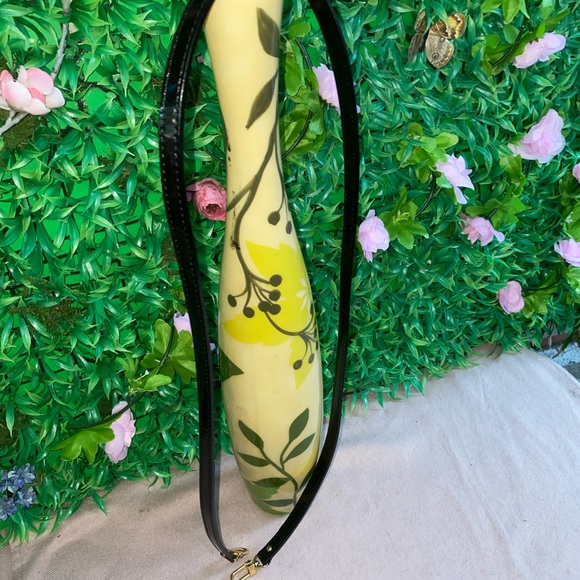 🖤 SOLD🖤Authe Louis Vuitton Black Vernis Strap - Picture 4 of 9